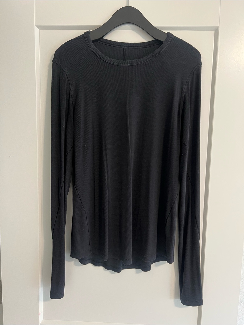 Lululemon Hold-Tight Long Sleeve Shirt - Picture 3 of 4